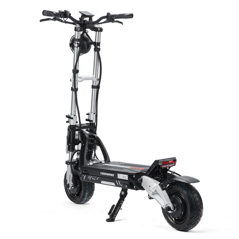 Teewing-Mars-Electric-Scooter-with street tires