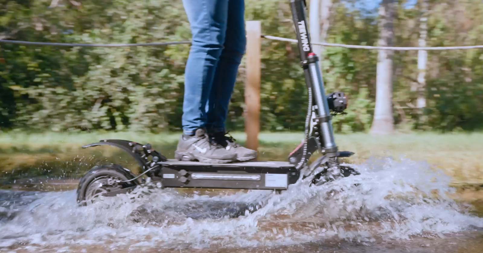 IP54-water-proof-rating-of-Teewing-X5-electric-scooter