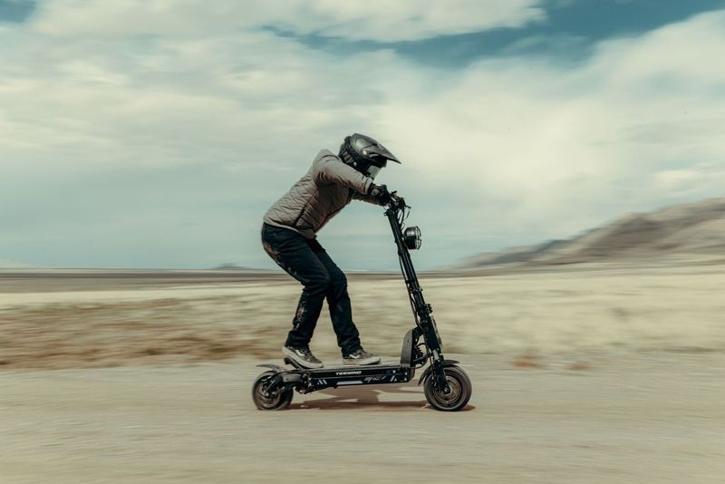 How Fast Can Teewing Electric Scooters Go? Speed & Riding Modes Guide